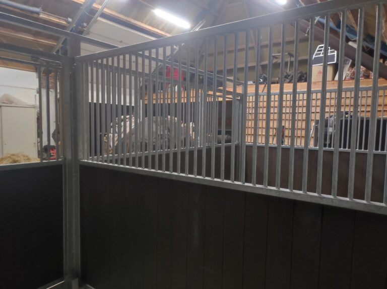 Zuidema paardenboxen